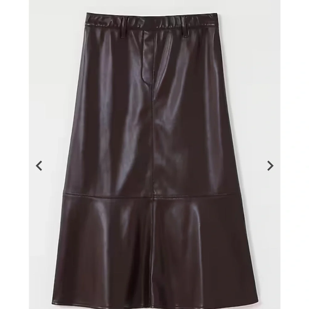 NWT J.Jill Faux-Leather Seamed Skirt (size MP) - Picture 1 of 8